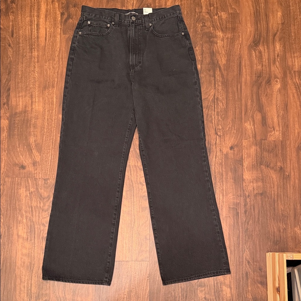 NWT Aritzia Women’s Farrah High Rise Wide Leg Black Jeans